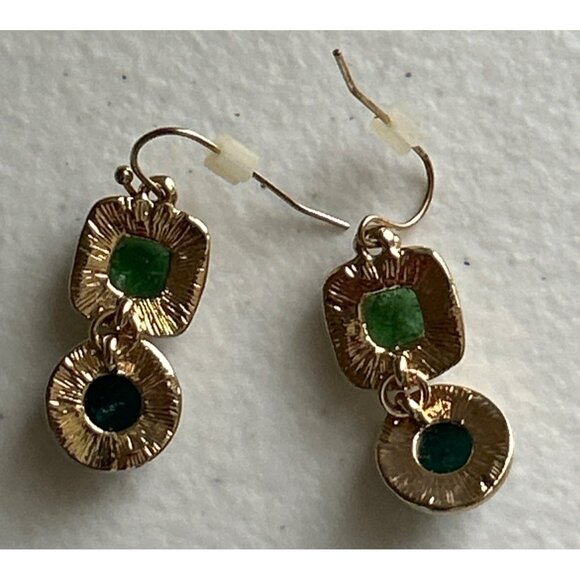 Gold-Tone Green Gemstone Tassel Pendant Necklace & Matching Drop Earrings Set - Picture 6 of 8